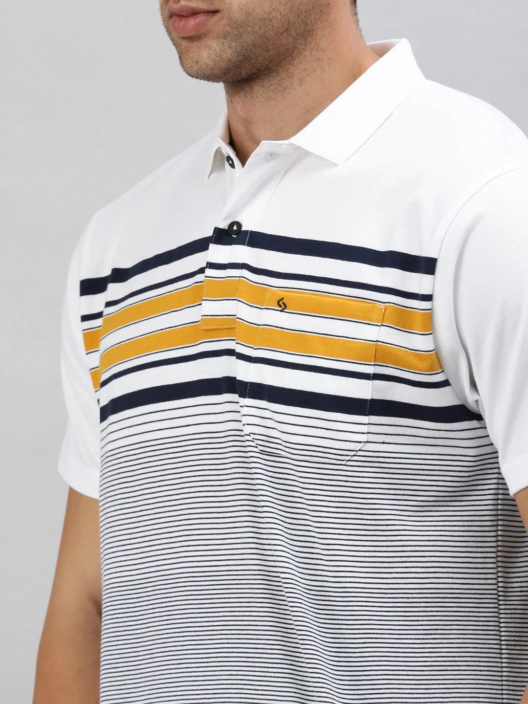 Classic Polo Men's Half Sleeve White/Navy Polo Neck Cotton Authentic Fit T Shirt | AVON - 578 A AF P