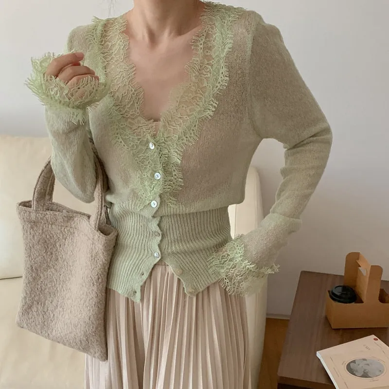 Nesh - Chic Vintage Knitted Sweater
