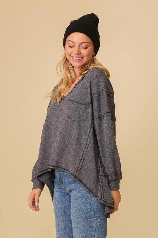 TIMING Thermal High Low V-Neck Oversized Top