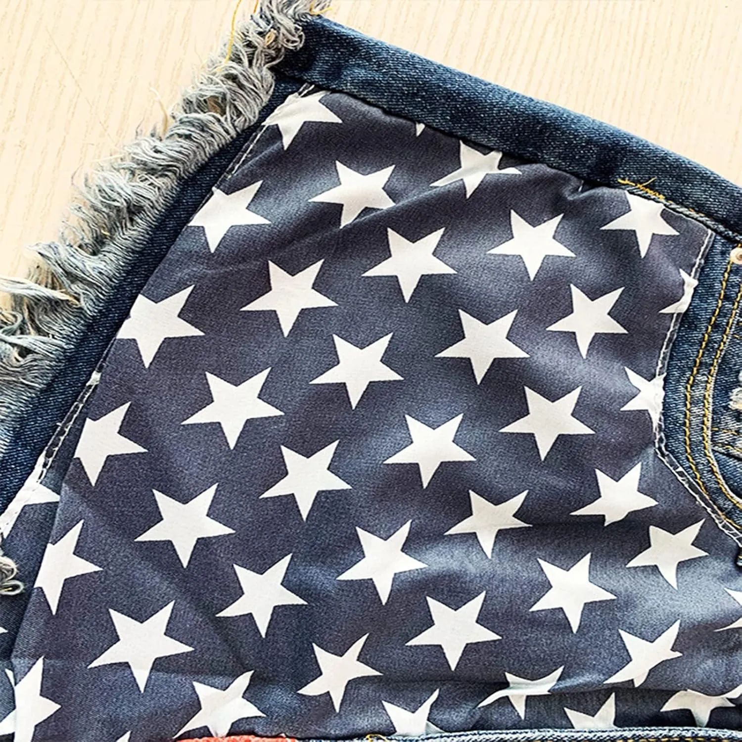 Women's Ripped American Flag Printed Denim Shorts High Waisted Frayed Raw Hem Casual Jeans Booty Button Shorts